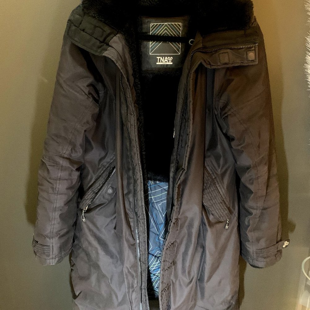 Aritzia TNA Parka